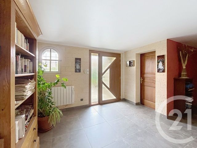 maison à vendre - 6 pièces - 153.18 m2 - PONTAULT COMBAULT - 77 - ILE-DE-FRANCE - Century 21 Famidly