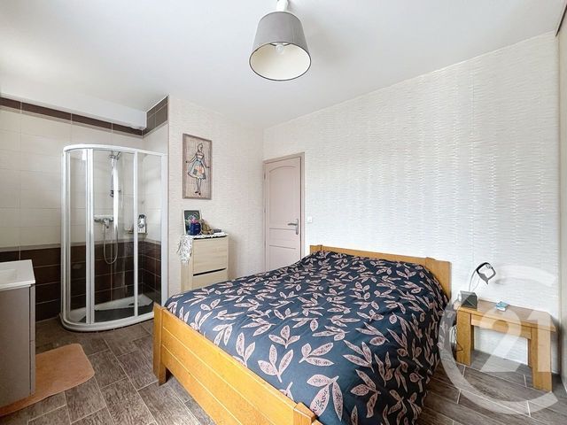 maison à vendre - 6 pièces - 153.18 m2 - PONTAULT COMBAULT - 77 - ILE-DE-FRANCE - Century 21 Famidly