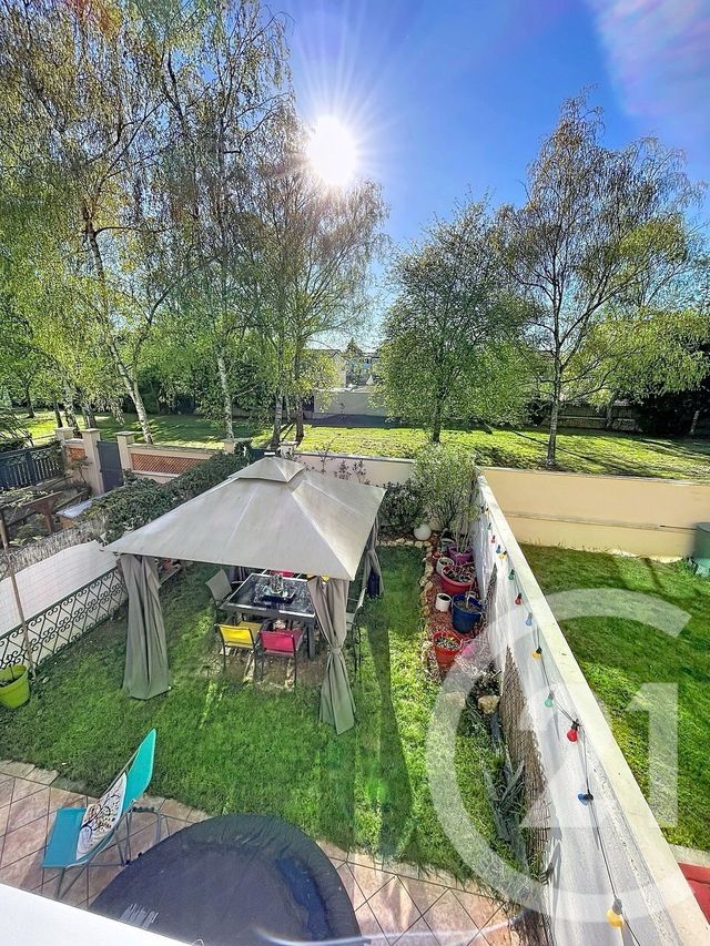 maison à vendre - 6 pièces - 94.81 m2 - LA QUEUE EN BRIE - 94 - ILE-DE-FRANCE - Century 21 Famidly
