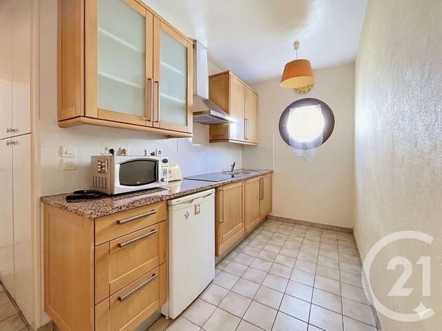 Appartement F1 à vendre - 1 pièce - 28.34 m2 - PONTAULT COMBAULT - 77 - ILE-DE-FRANCE - Century 21 Famidly