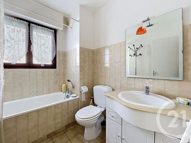 Appartement F1 à vendre - 1 pièce - 28.34 m2 - PONTAULT COMBAULT - 77 - ILE-DE-FRANCE - Century 21 Famidly