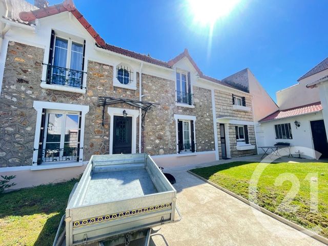 maison à vendre - 5 pièces - 110.89 m2 - PONTAULT COMBAULT - 77 - ILE-DE-FRANCE - Century 21 Famidly