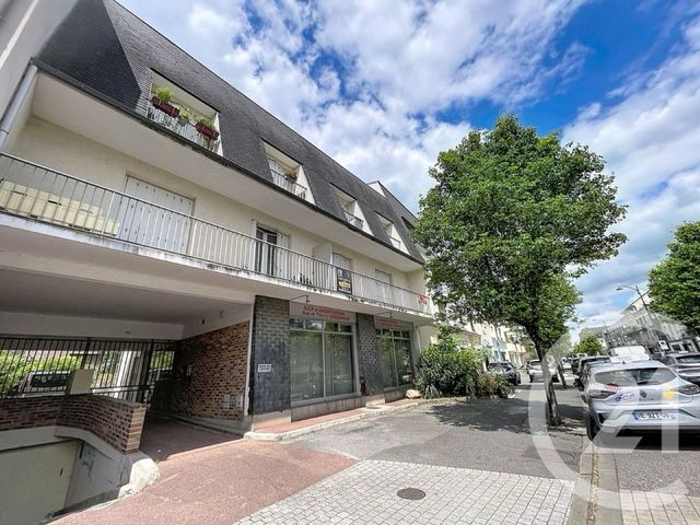 Appartement F3 à vendre - 3 pièces - 60.0 m2 - PONTAULT COMBAULT - 77 - ILE-DE-FRANCE - Century 21 Famidly