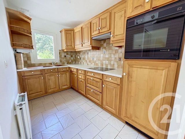 Appartement F3 à vendre - 3 pièces - 60.0 m2 - PONTAULT COMBAULT - 77 - ILE-DE-FRANCE - Century 21 Famidly