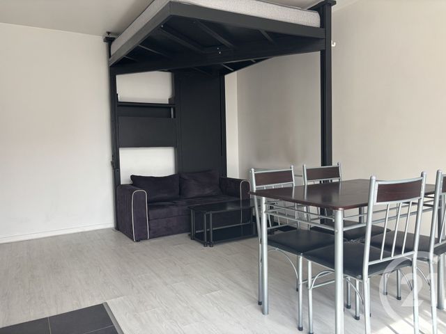 Appartement Studio à louer - 28 pièces - 28.0 m2 - PONTAULT COMBAULT - 77 - ILE-DE-FRANCE - Century 21 Famidly