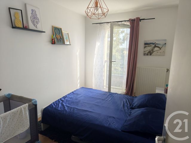 Appartement F3 à louer - 3 pièces - 59.2 m2 - BRIE COMTE ROBERT - 77 - ILE-DE-FRANCE - Century 21 Famidly