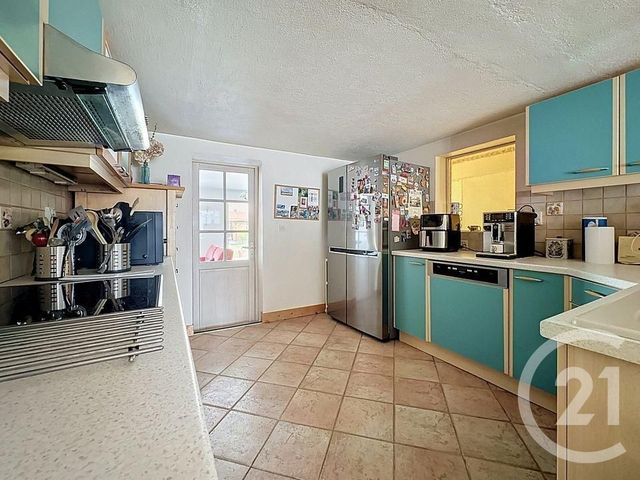 maison à vendre - 6 pièces - 121.0 m2 - PONTAULT COMBAULT - 77 - ILE-DE-FRANCE - Century 21 Famidly