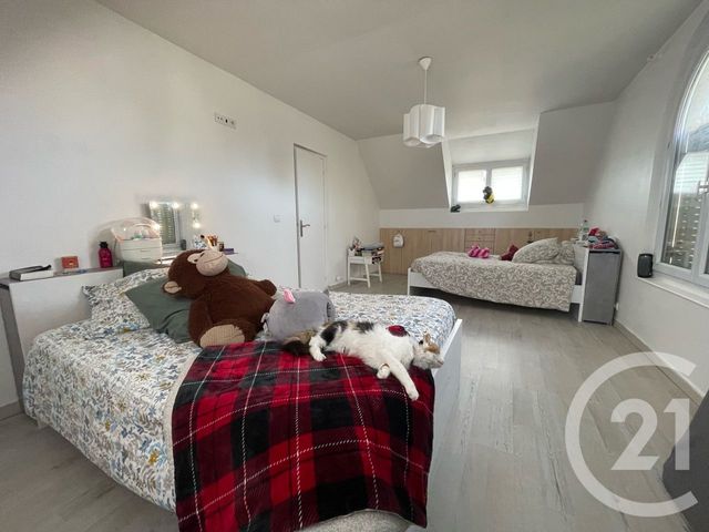 maison à vendre - 5 pièces - 115.0 m2 - PONTAULT COMBAULT - 77 - ILE-DE-FRANCE - Century 21 Famidly