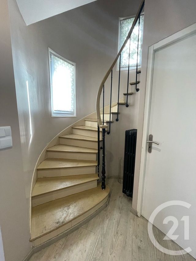 maison à vendre - 5 pièces - 115.0 m2 - PONTAULT COMBAULT - 77 - ILE-DE-FRANCE - Century 21 Famidly