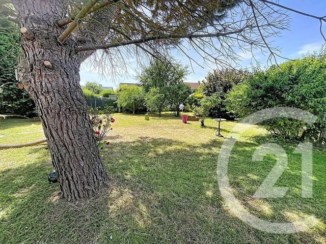 maison à vendre - 6 pièces - 131.0 m2 - PONTAULT COMBAULT - 77 - ILE-DE-FRANCE - Century 21 Famidly